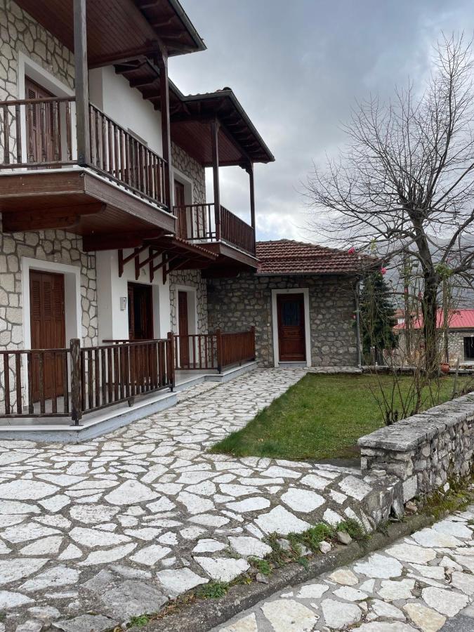 Αγναντεμα Lejlighedshotel Eláti Eksteriør billede