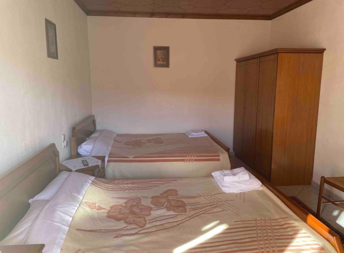 Αγναντεμα Lejlighedshotel Eláti Eksteriør billede
