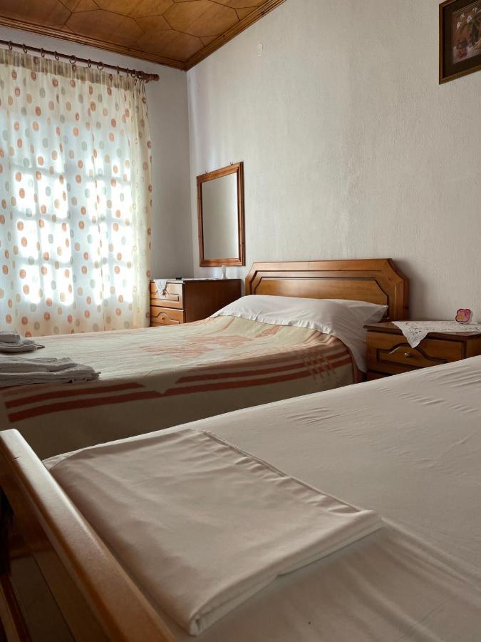 Αγναντεμα Lejlighedshotel Eláti Eksteriør billede